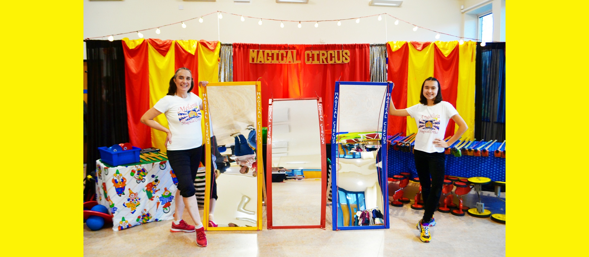 Melanie and Angélica from Magical Circus children's parties services.